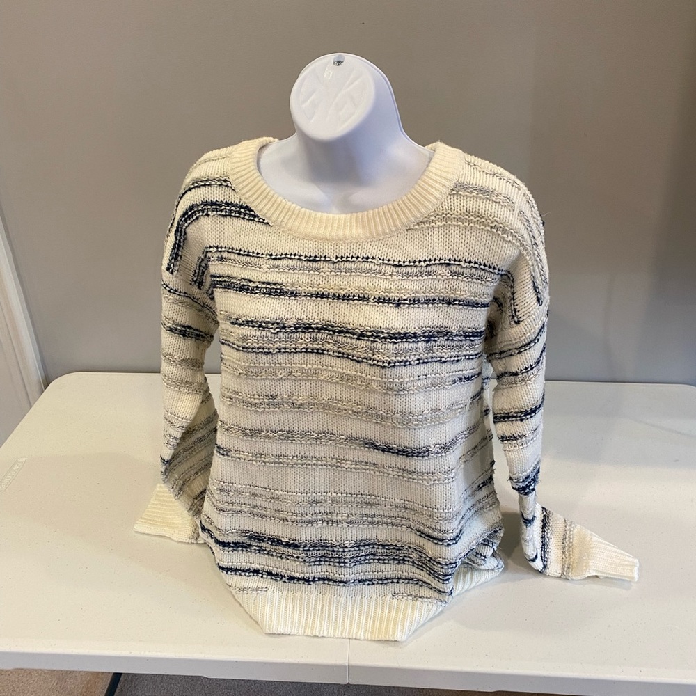 Calvin Klein Sweater